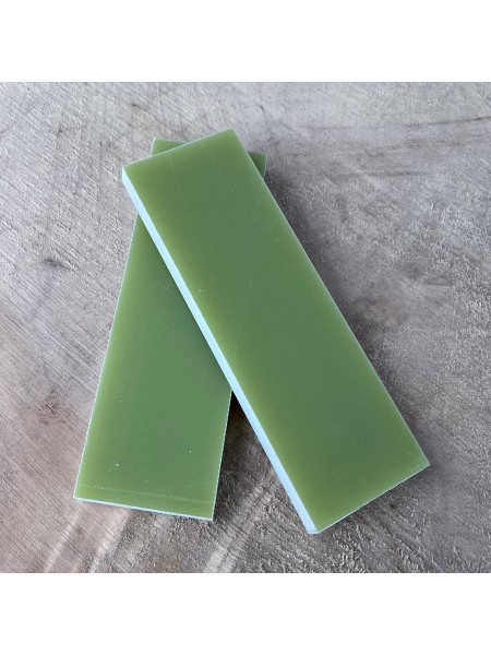 Накладки G10 USA, олива світ. (9.3*40*125 мм)