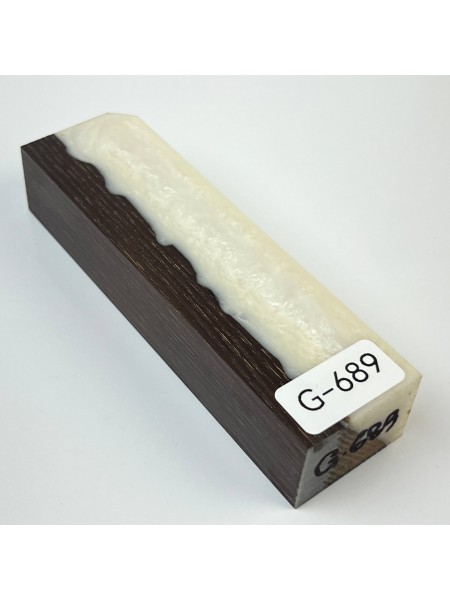Гібрид №689