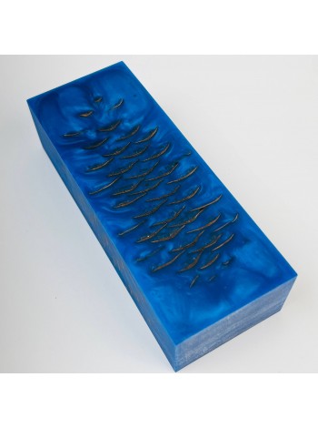 Ялинова шишка в епоксидній смолі (Blue)