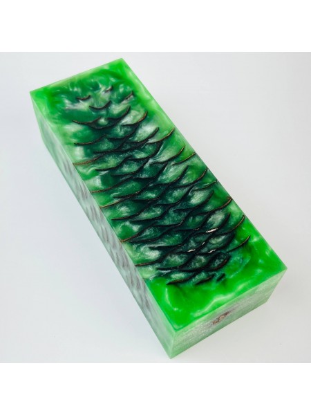 Ялинова шишка в епоксидній смолі (Green)