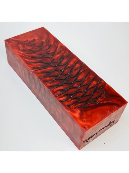 Ялинова шишка в епоксидній смолі (Red)