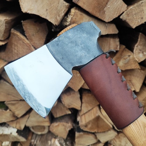 Сокира кована #39