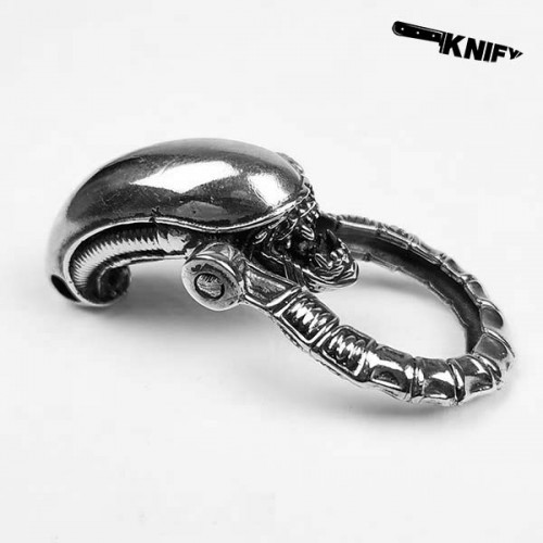 Застібка для браслета "Чужий", біла бронза