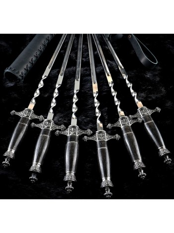 "Патріот" кинжальні, шампури в чохлі (дуб, біле)