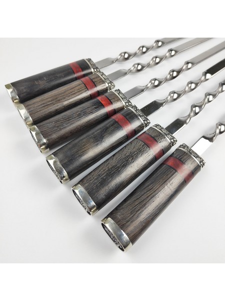 "Патріот" чорний дуб, шампури ручної роботи в сагайдаці 